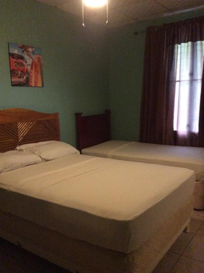 Hostel Guayacan Puerto Armuelles Екстериор снимка